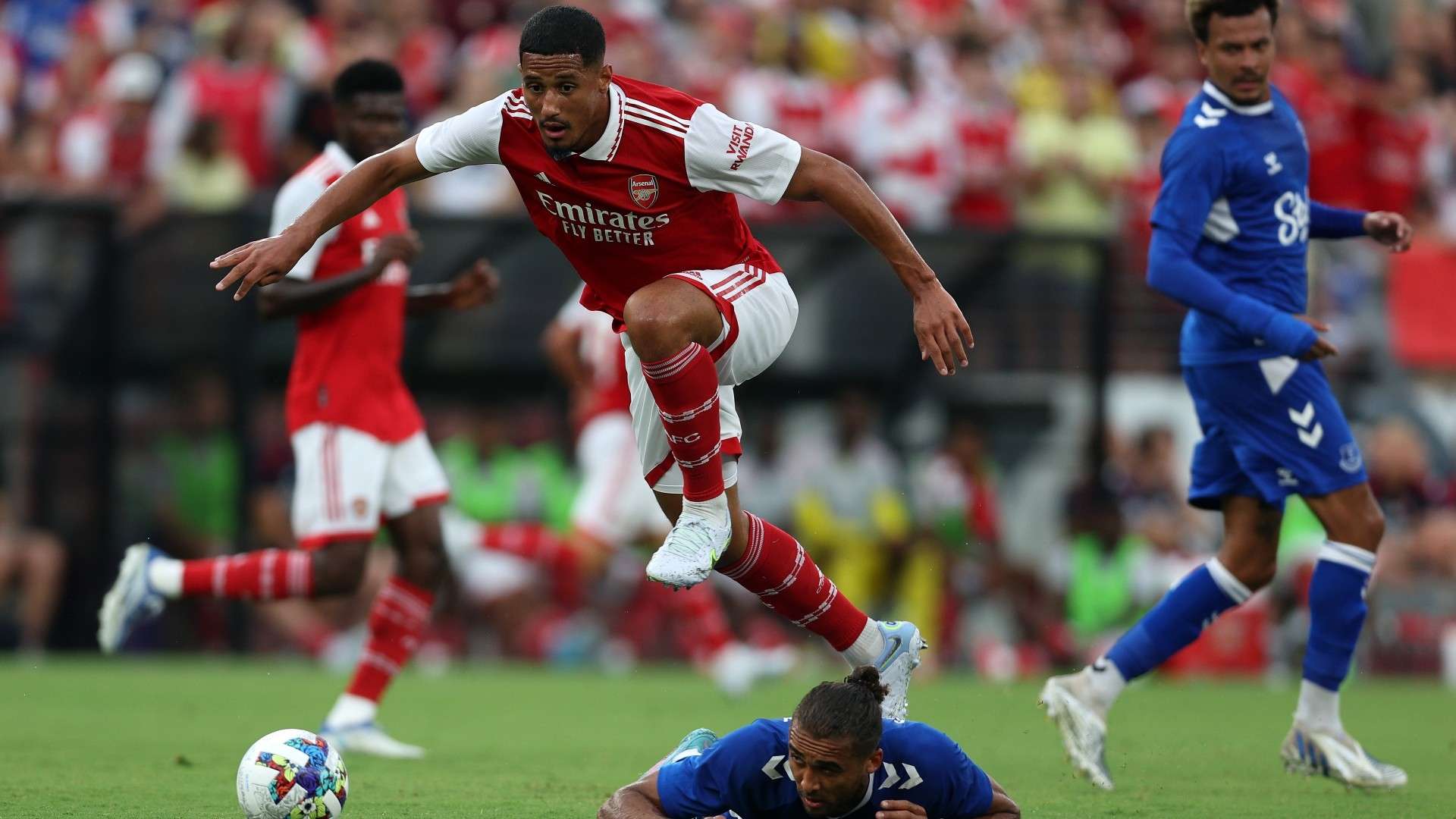 衛憑藉穩定 衛憑藉穩定